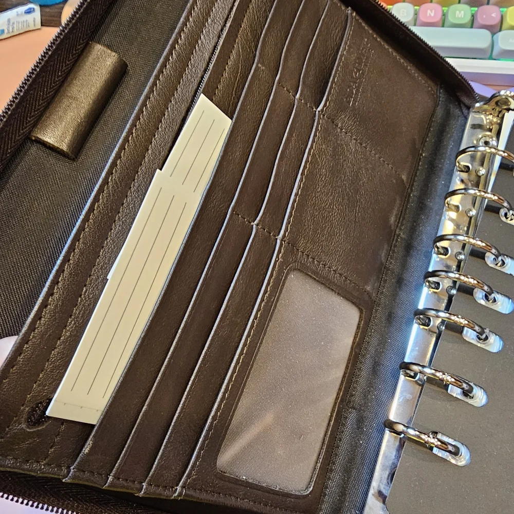 Daytimer Planner Brown Genuine Leather Like New